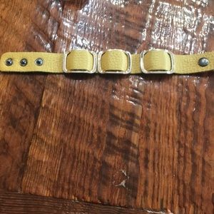 Yellow adjustable bracelet